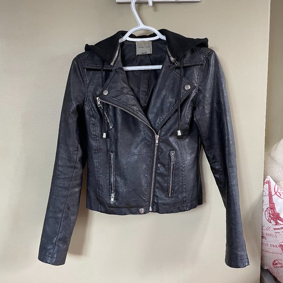 Faux Black Leather Jacket - Picture 1 of 8